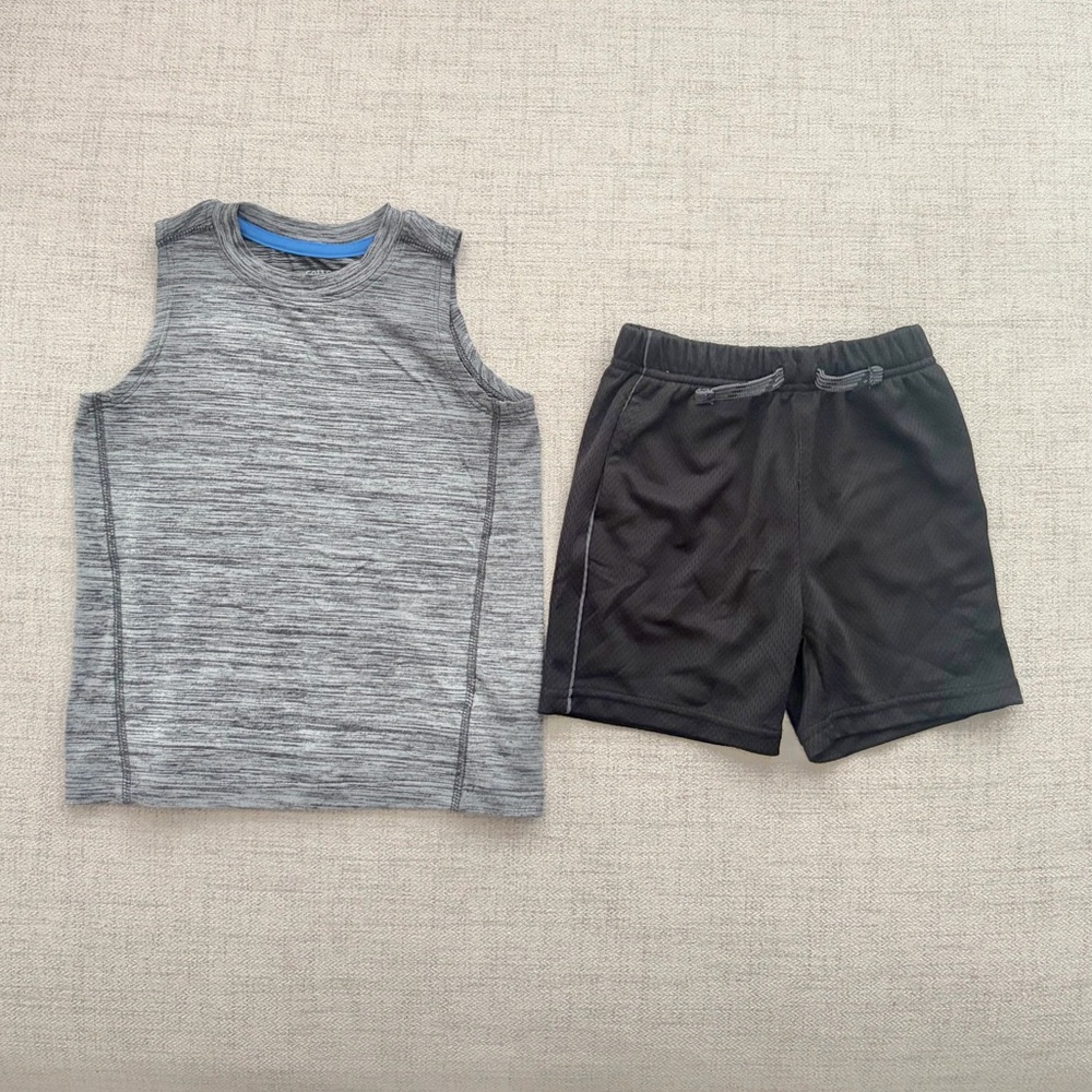 Falls Creek Kids Sleeveless Tee and Short Set Size 3T